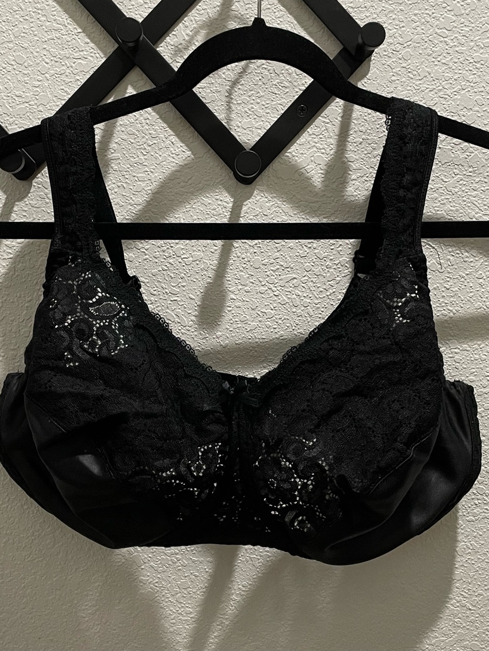 Playtex Black Lace Body Language Bra